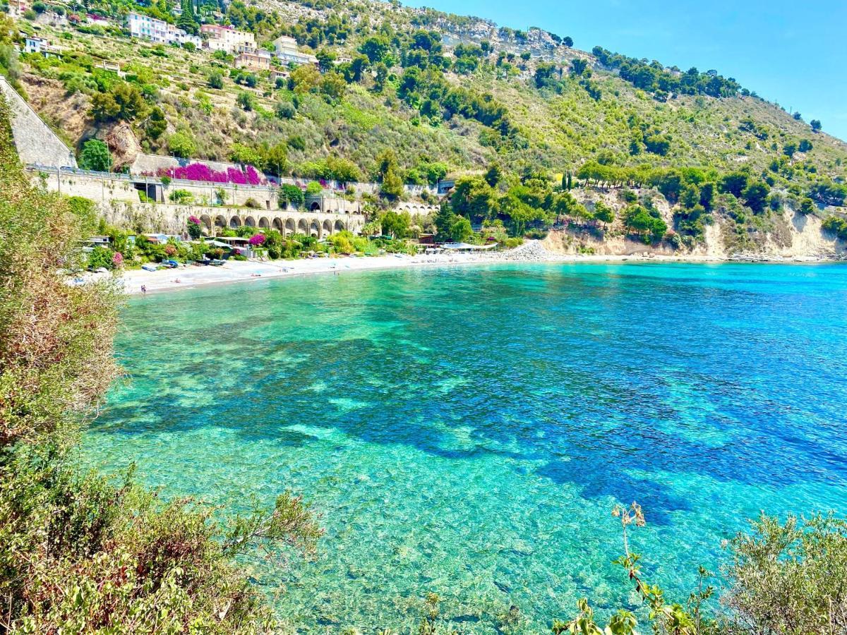 Kiss Of Sea - Balzi Rossi & Baia Beniamin Apartment เวนติมิญา ภายนอก รูปภาพ